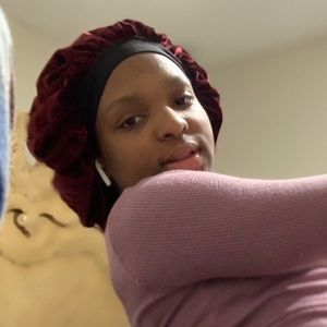 Meet your Posher, Jereen